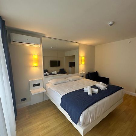 Orbi City Block Superior Class Apartments Batumi Exterior foto